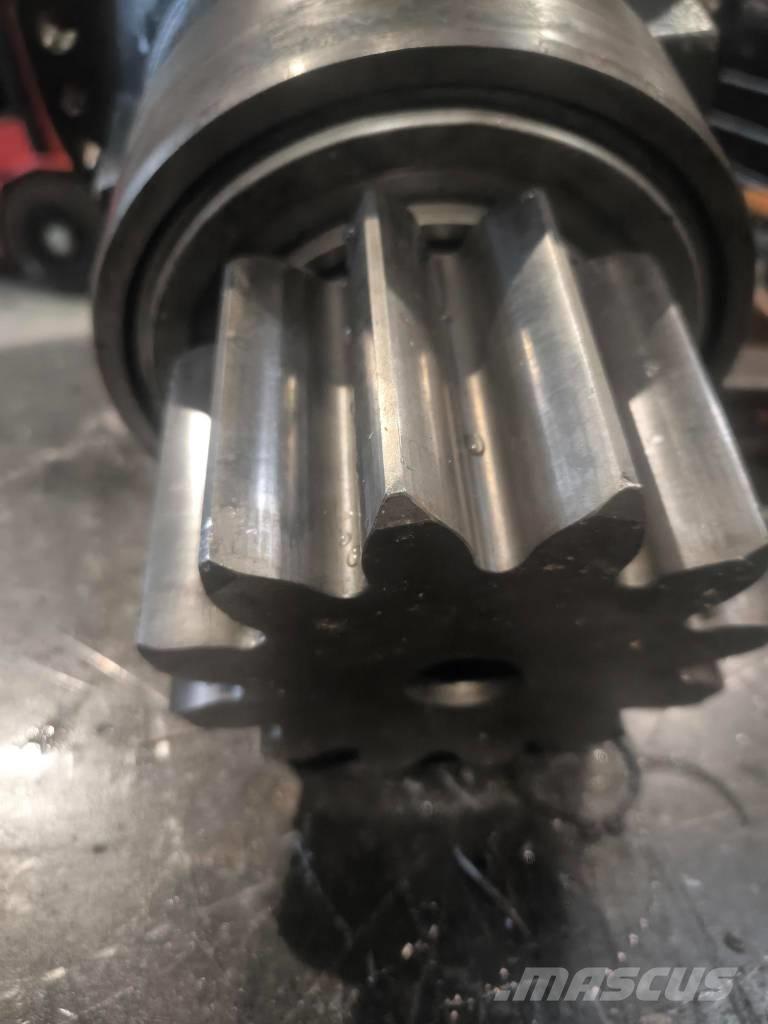 Fuchs 335 F Hydraulics