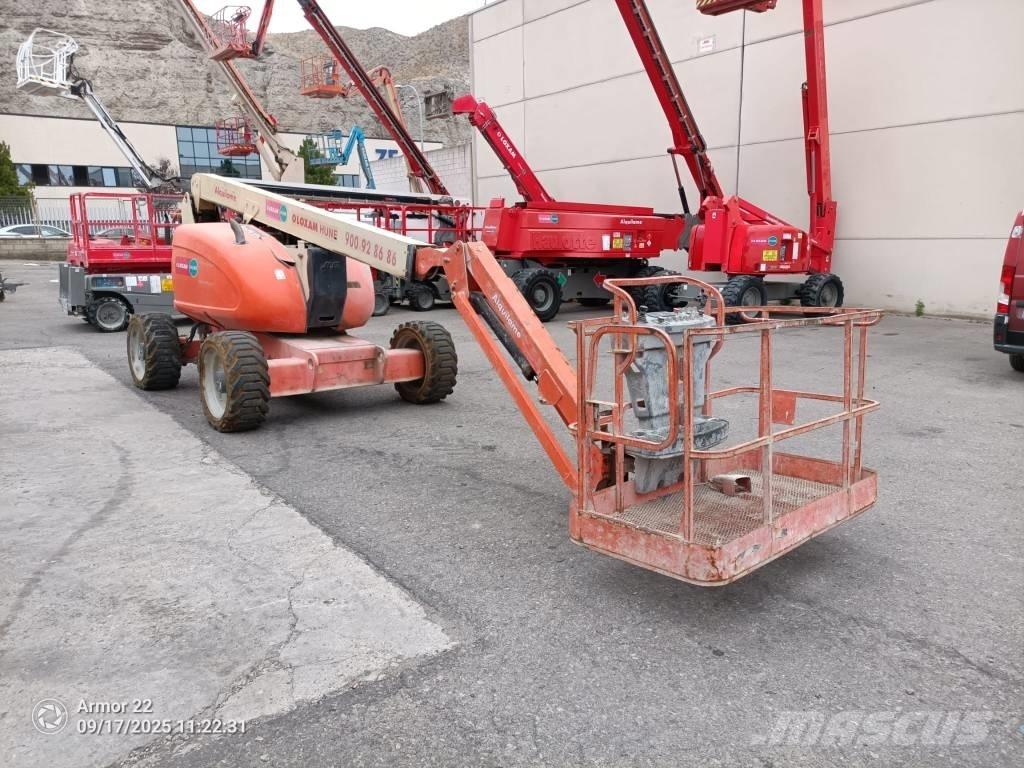 JLG 600 AJ Knikarmhoogwerkers
