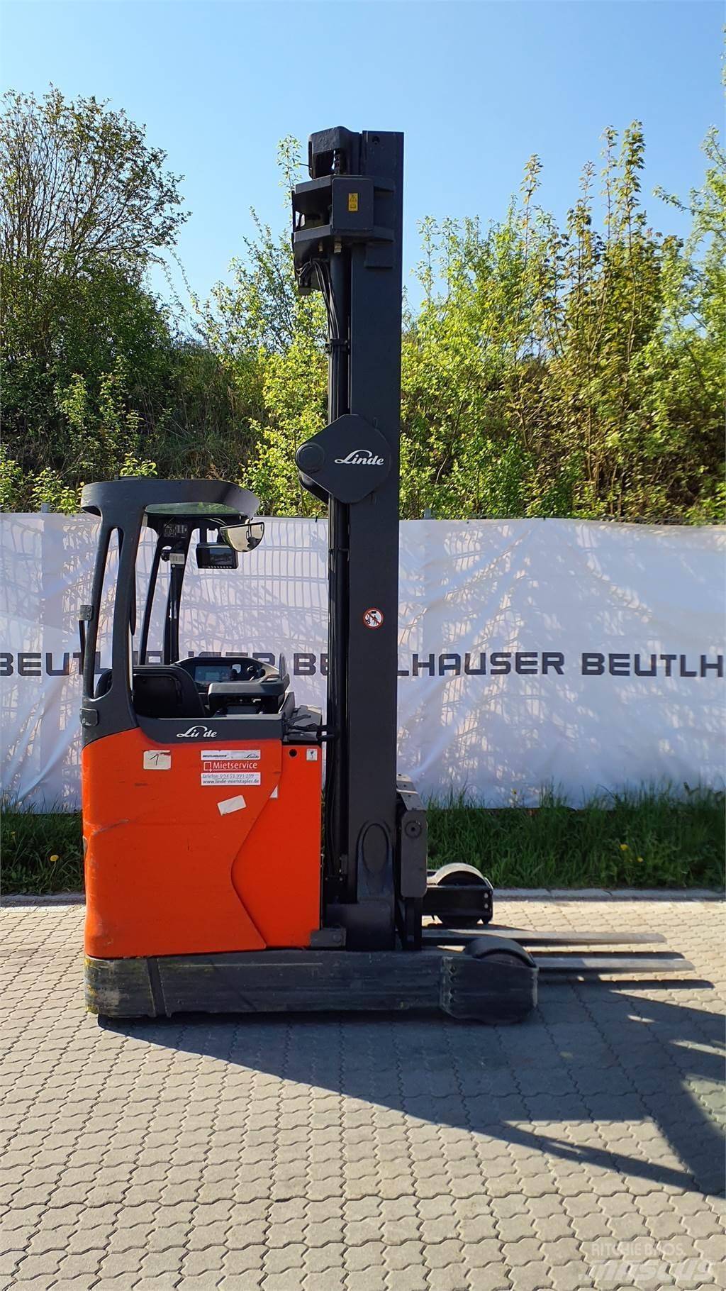 Linde R16HD Reachtruck voor hoog niveau
