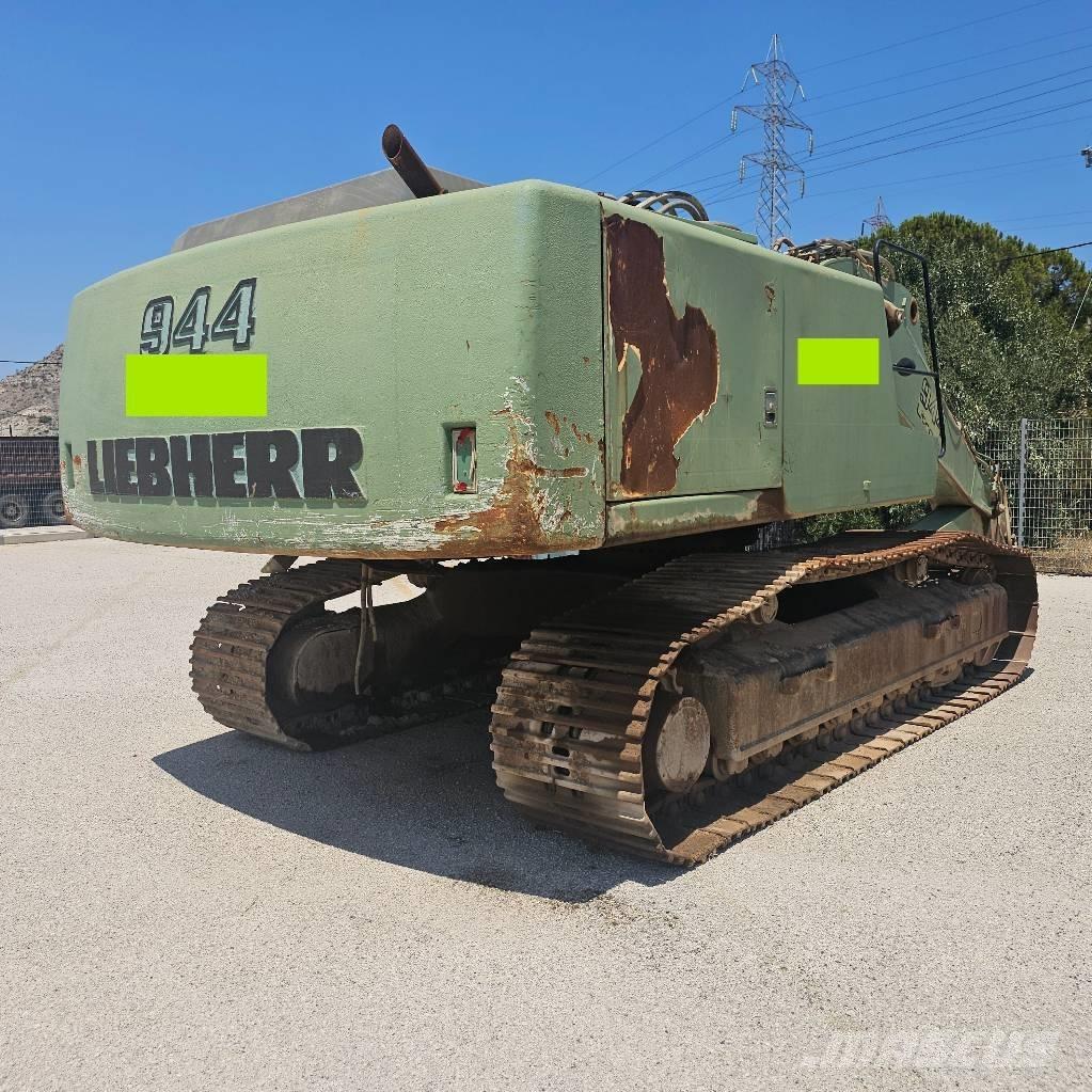 Liebherr 944 Rupsgraafmachines