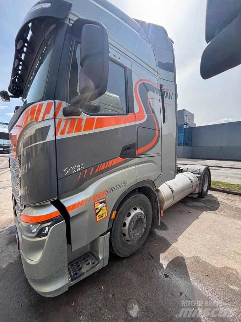 Iveco S-Way 460 LNG Trekkers