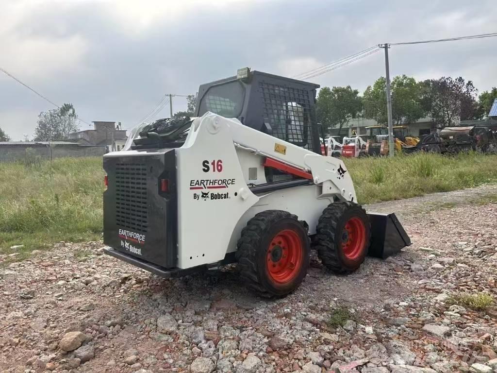 Bobcat S 16 Schrankladers