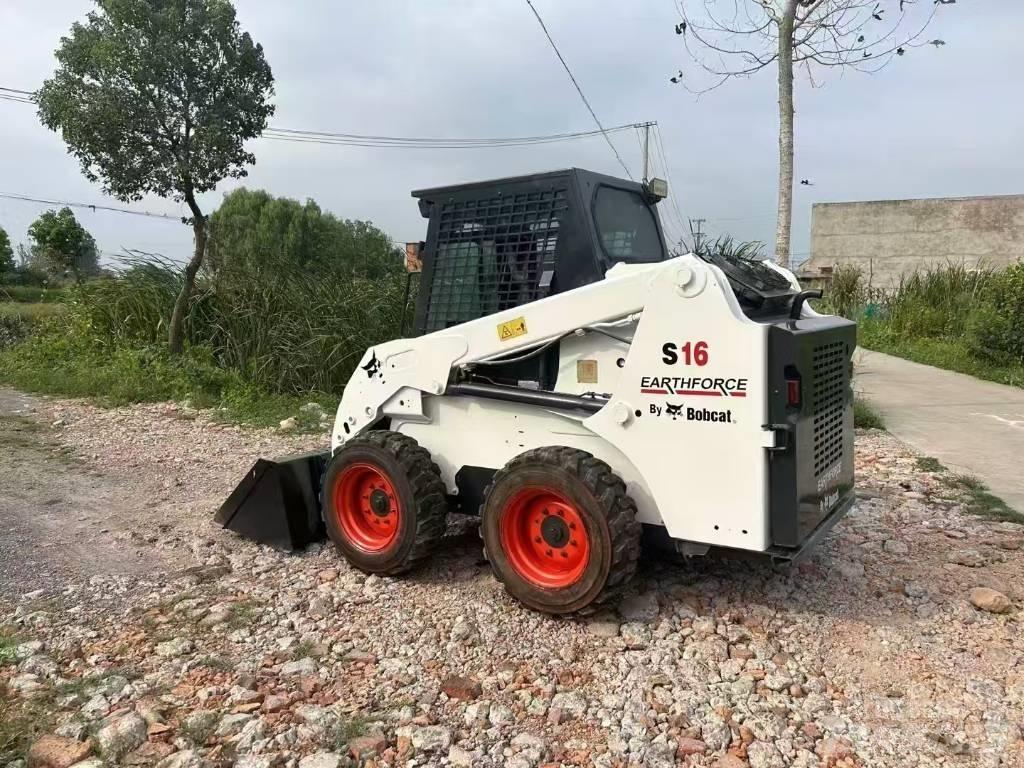 Bobcat S 16 Schrankladers