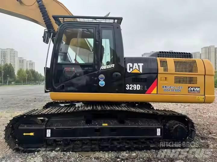CAT CAT329D2L Midigraafmachines 7t - 12t