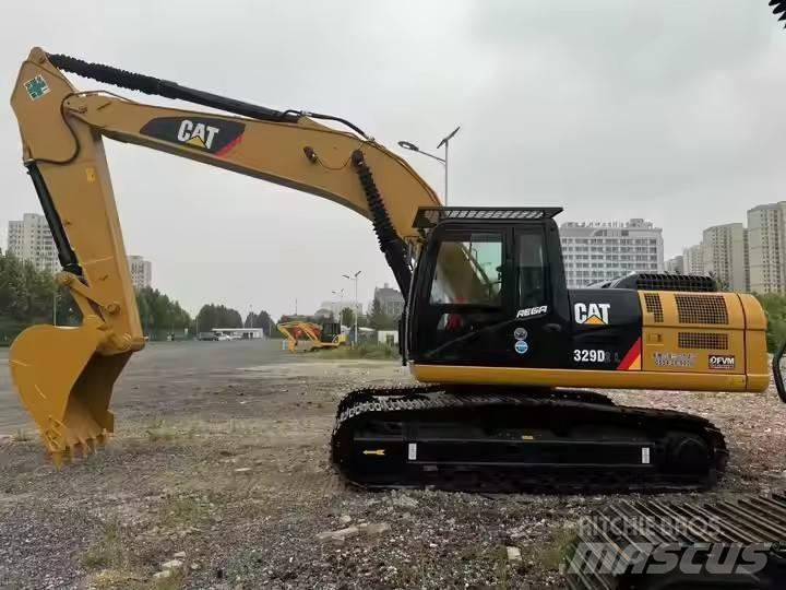 CAT CAT329D2L Midigraafmachines 7t - 12t