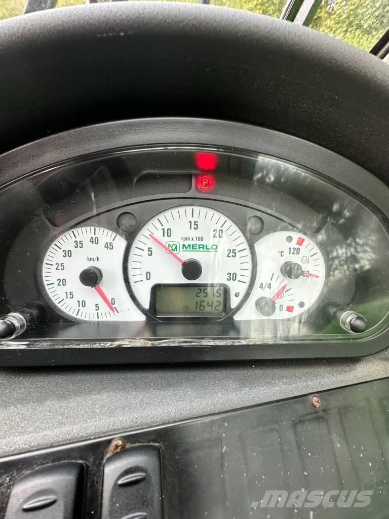 Merlo P 25.6 Verreikers