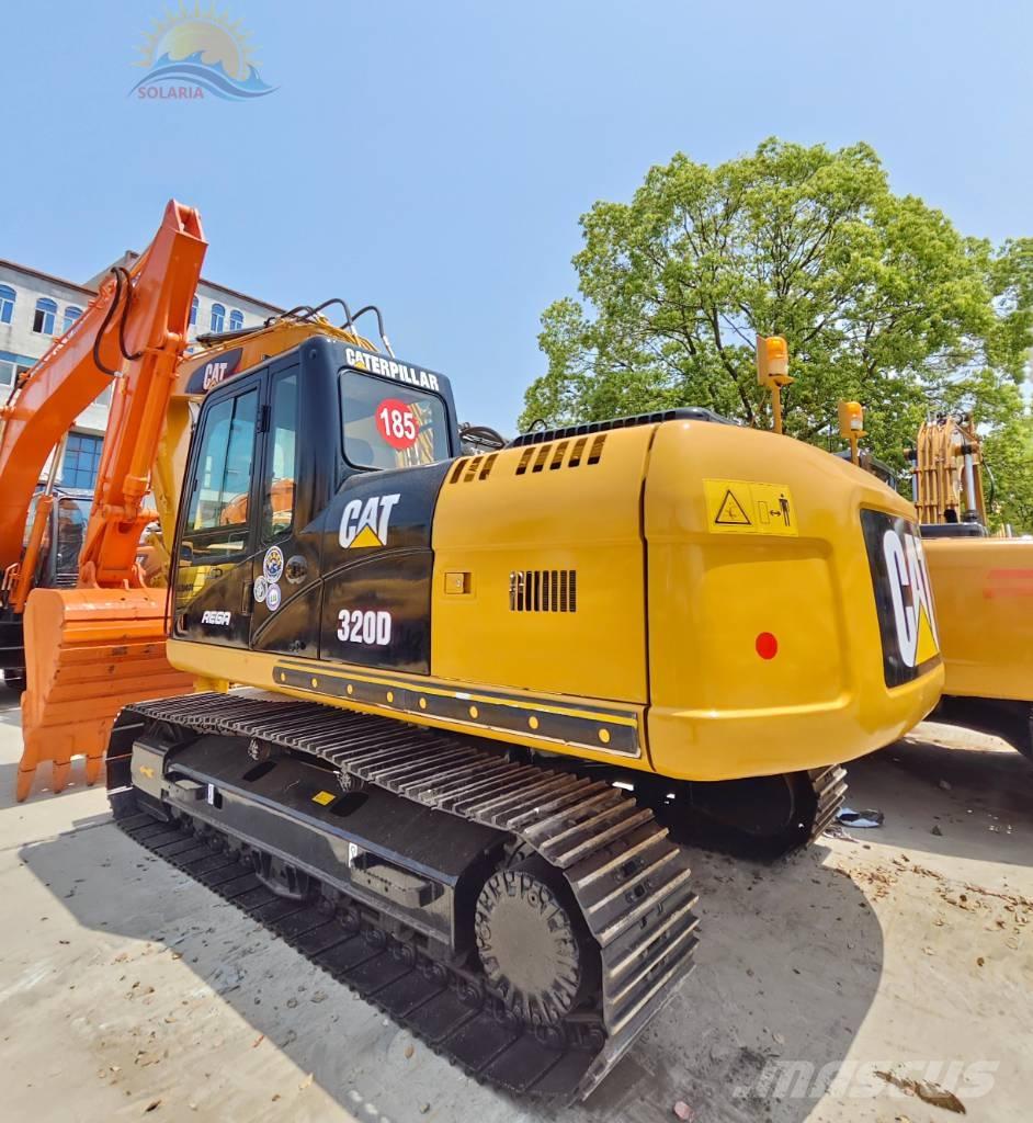 CAT 320 D Rupsgraafmachines