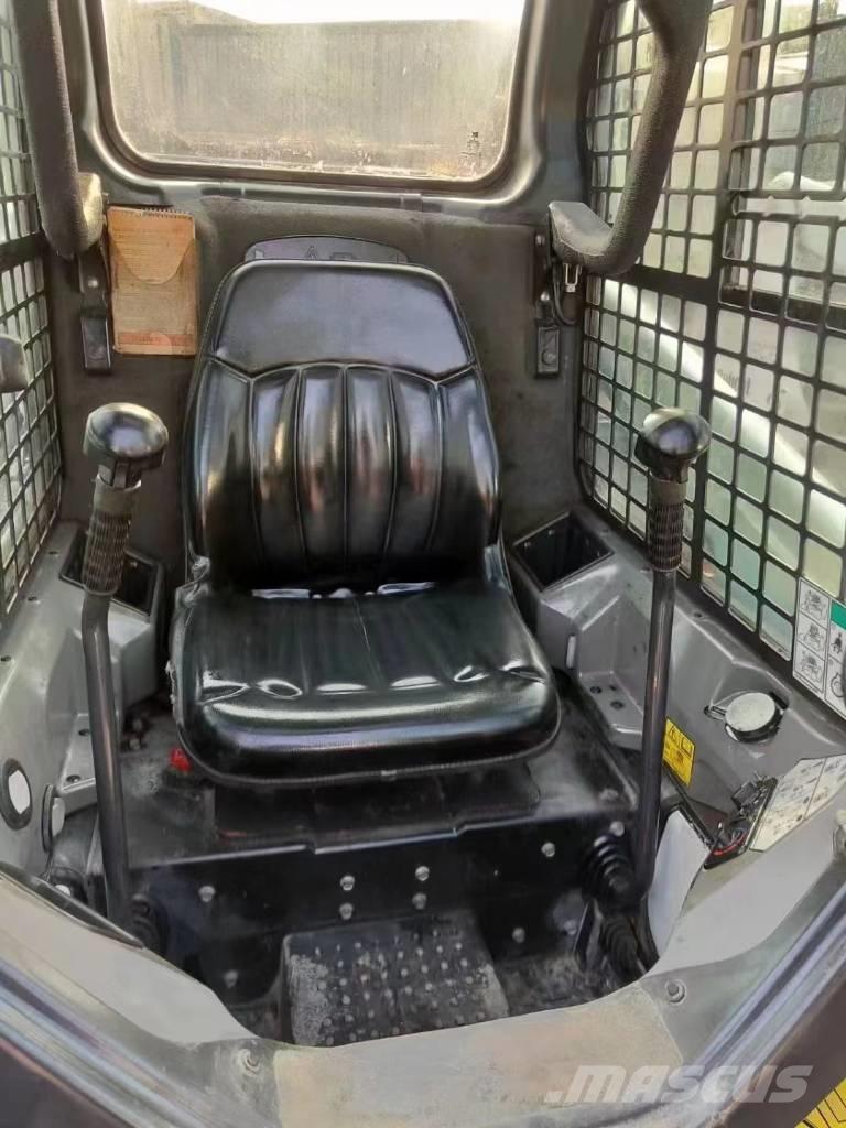 Bobcat S 450 Schrankladers