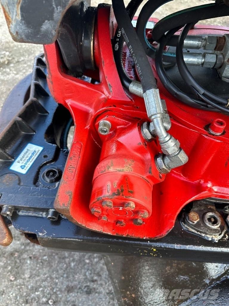 Takeuchi TB 2150 R Rupsgraafmachines