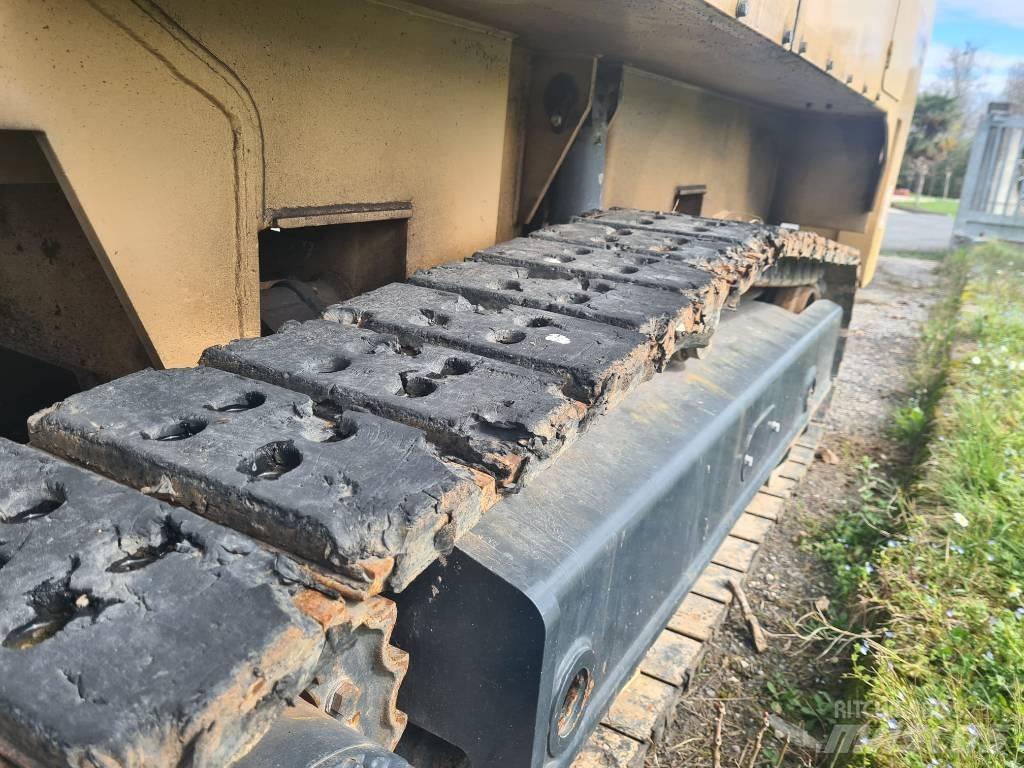 Tesmec 300 Sleuvengravers