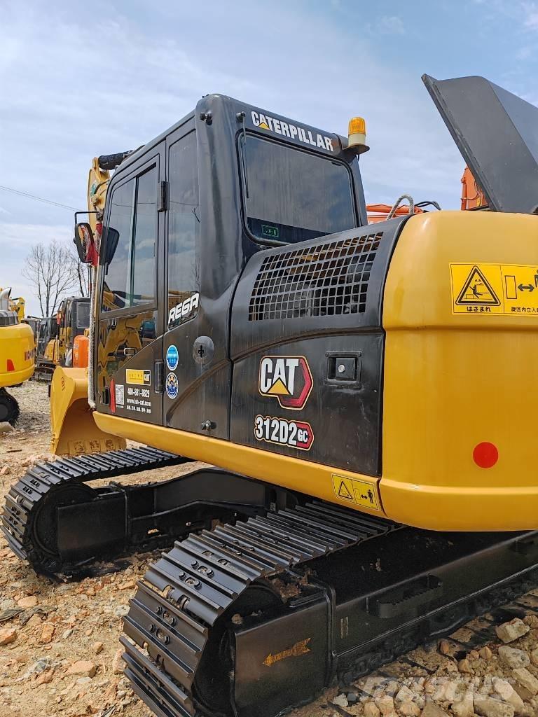 CAT 312 Rupsgraafmachines