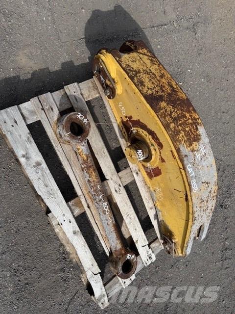CAT 953 BUCKET LINK Bakken