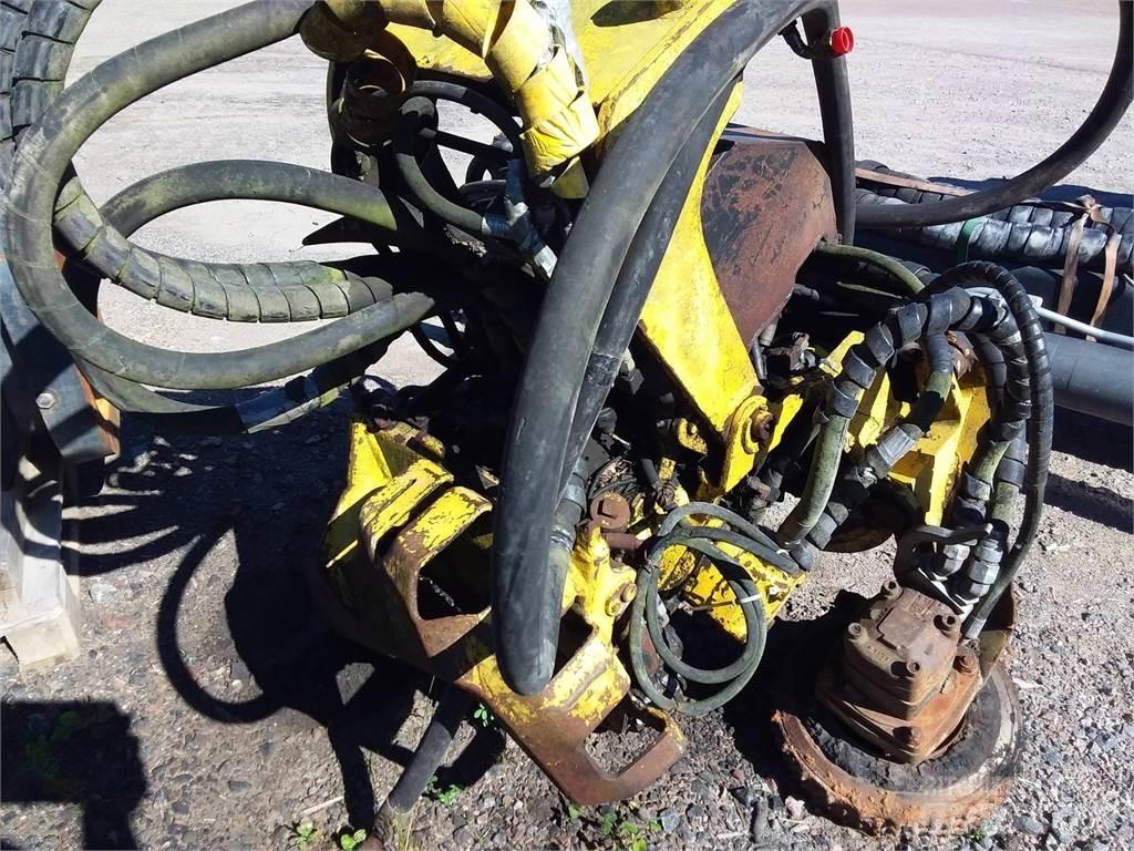 John Deere 745 Boomvelkoppen