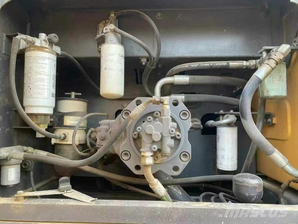 Volvo EC 350DL Rupsgraafmachines