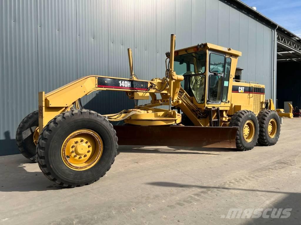 CAT 140H Graders
