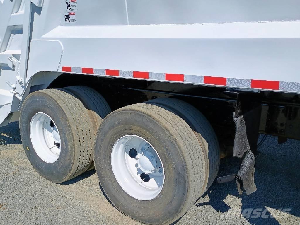 Mack GU 713 Vuilniswagens