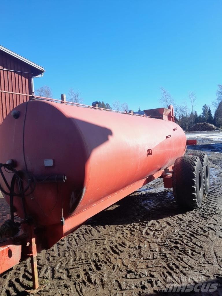 Vepi 11.6 m3 Mesttank