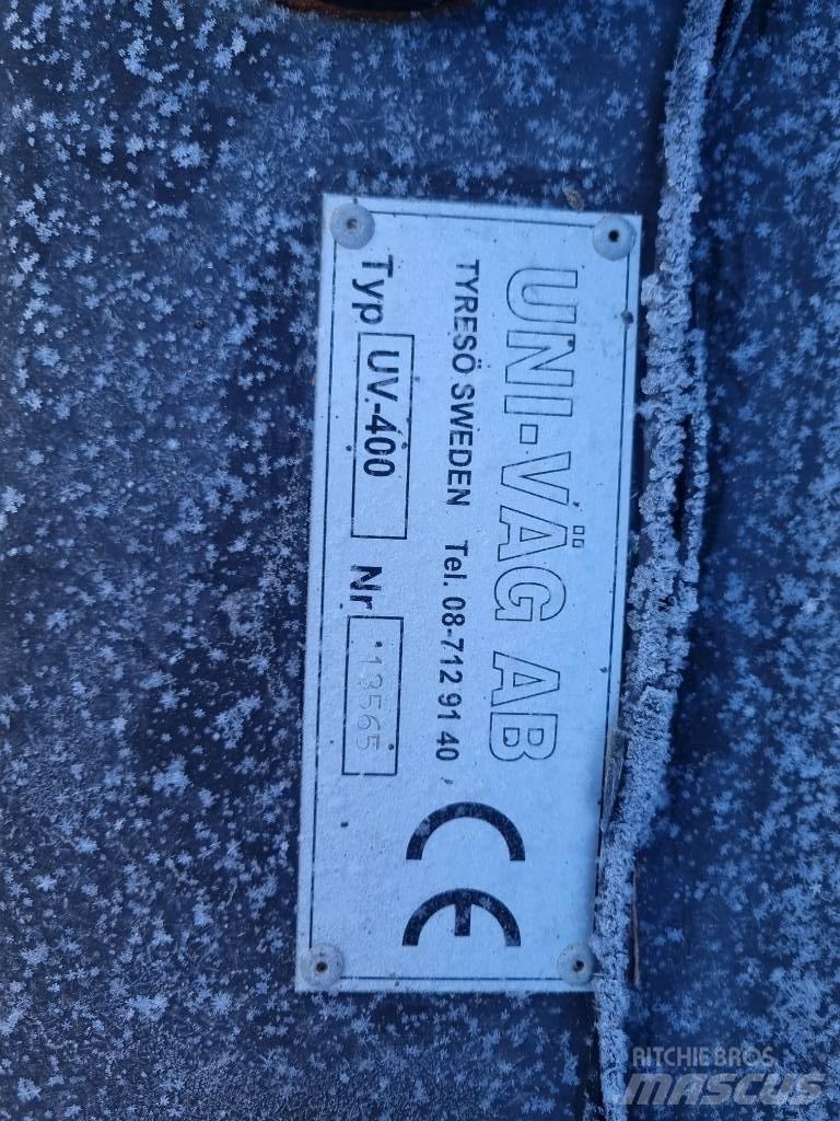 Uni-väg UV-400 Sneeuwschuivers en -ruimers