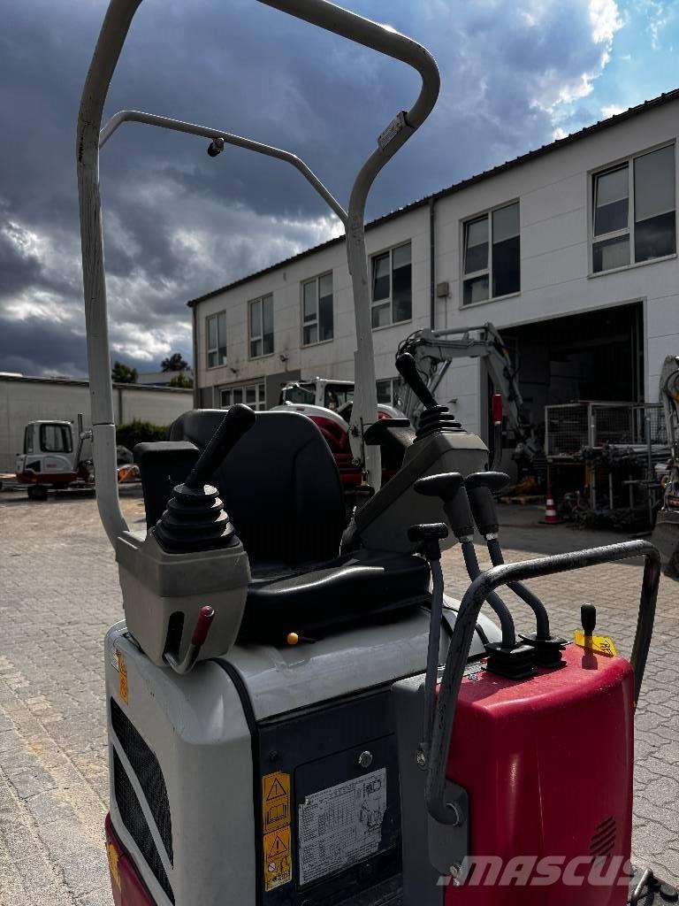 Takeuchi TB 210 R Minigraafmachines < 7t