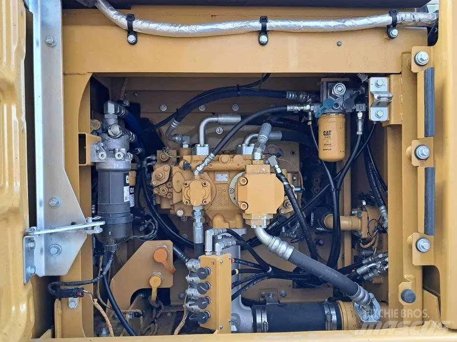 CAT 323 F L Rupsgraafmachines