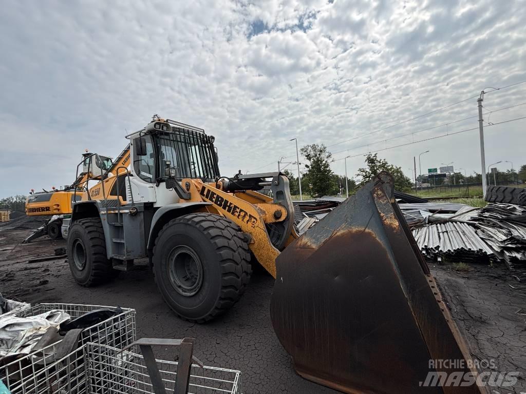 Liebherr L 566 Wielladers