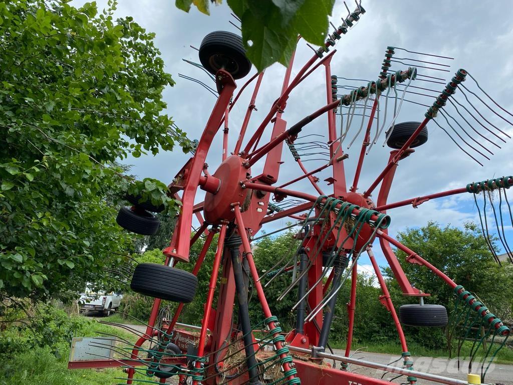 Kverneland 9476 c Zwadharken