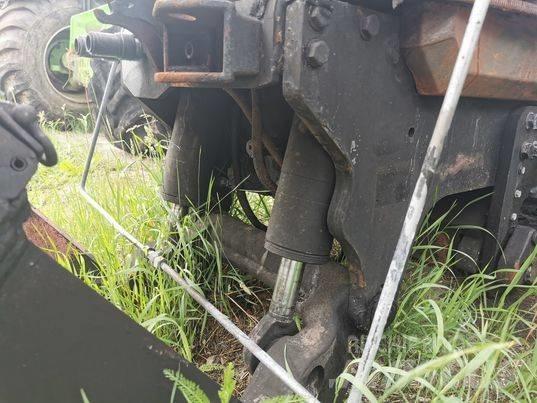 Valtra T 151 WOM Gieken en dippers