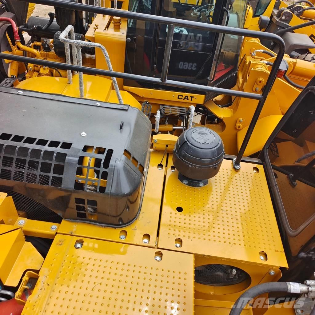 CAT 336 D2 Rupsgraafmachines