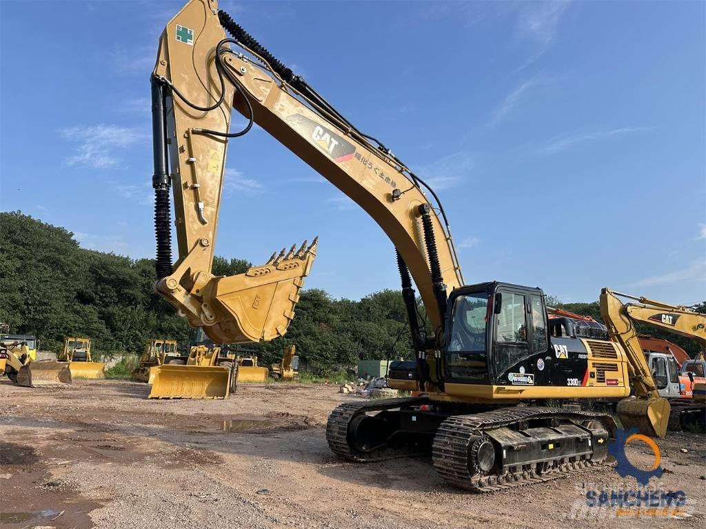 CAT 330 D L Rupsgraafmachines