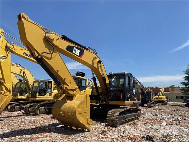 CAT 326D Rupsgraafmachines