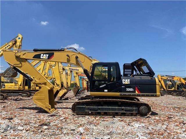 CAT 326D Rupsgraafmachines
