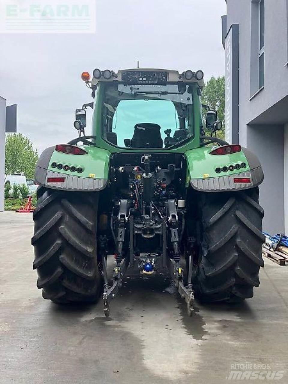 Fendt 724 vario Tractoren