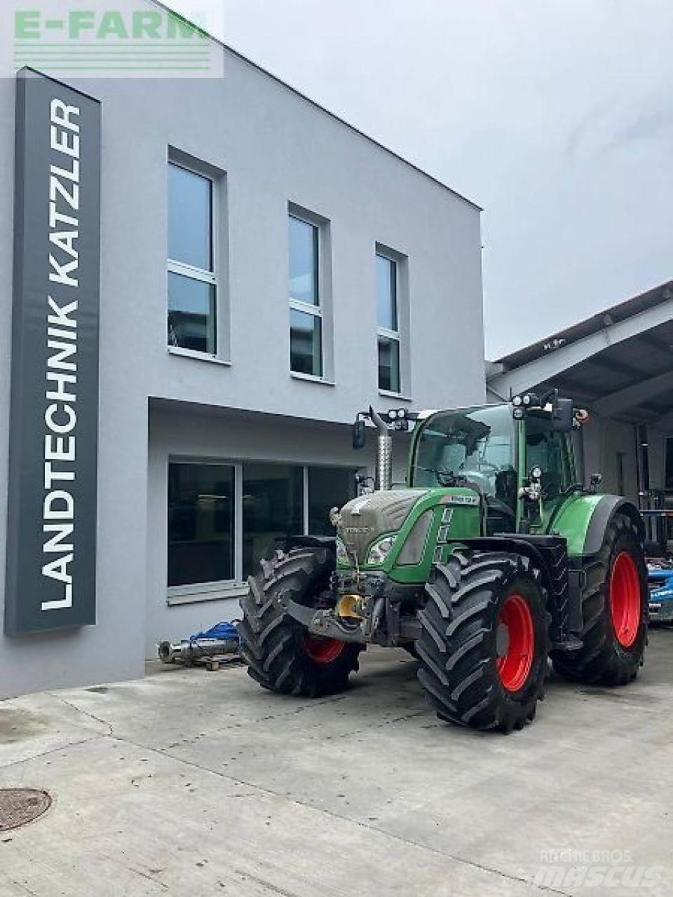Fendt 724 vario Tractoren