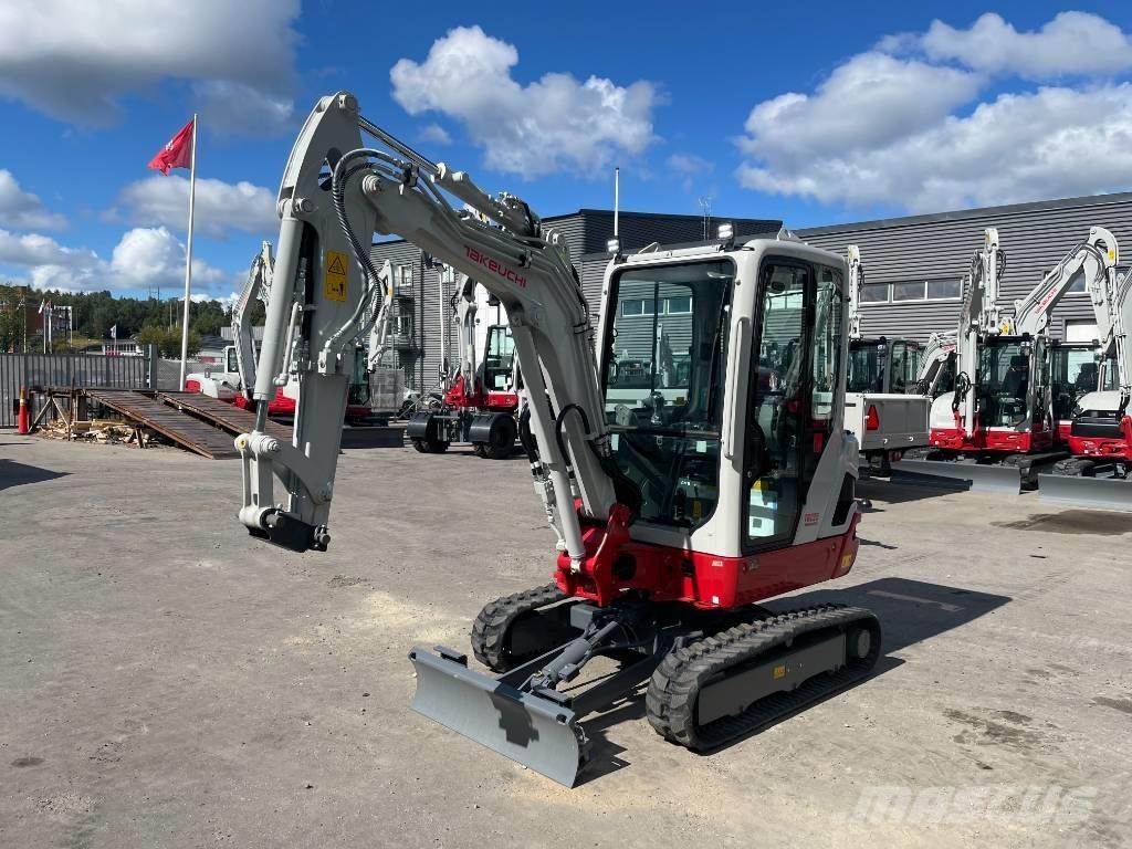 Takeuchi TB 225 Minigraafmachines < 7t