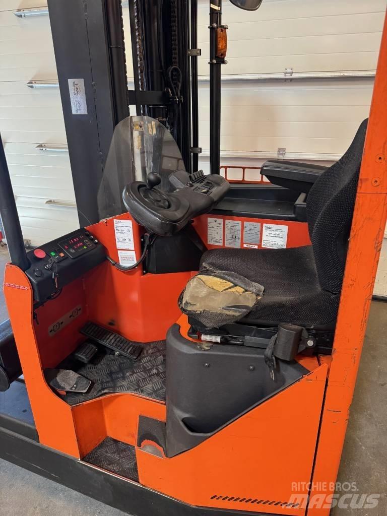 BT FRE 270 Four-way truck