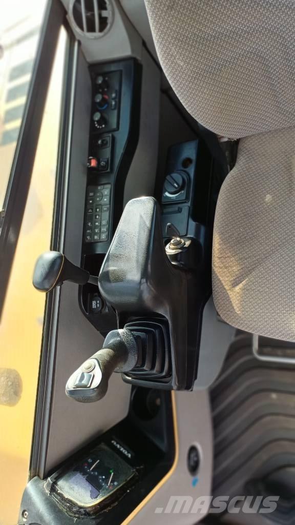 Volvo ECR88D Midigraafmachines 7t - 12t