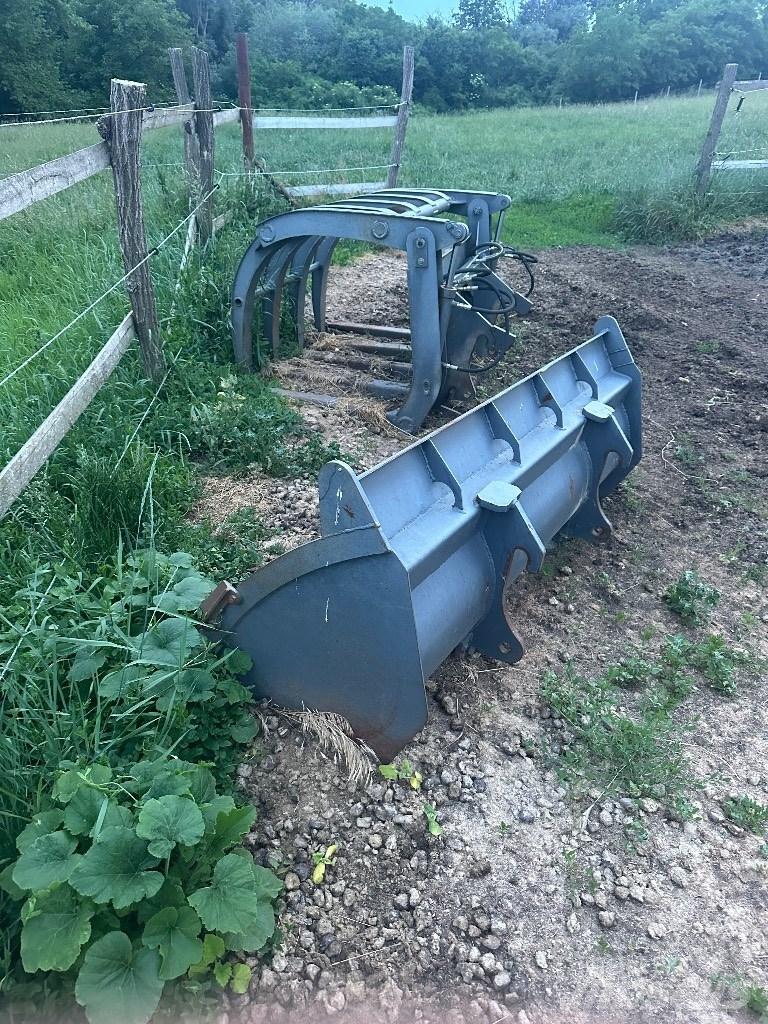 Mole 180 Tool-carriers