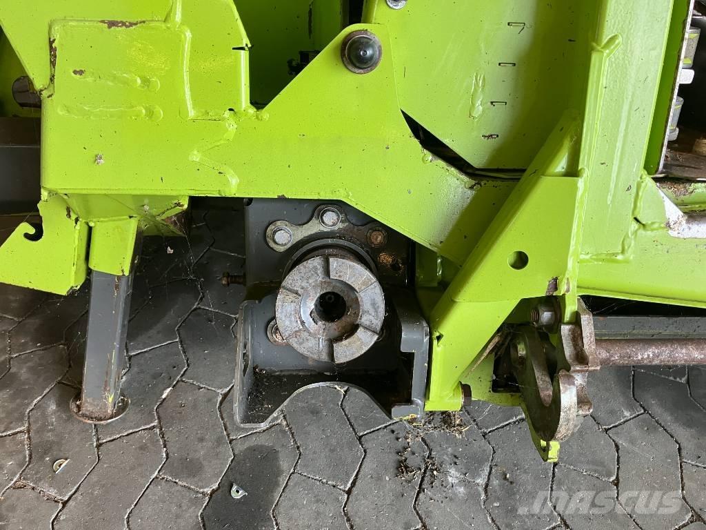CLAAS Orbis 750 Zelfrijdende veldhakselaars