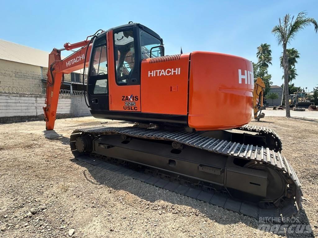 Hitachi ZX 225 Rupsgraafmachines