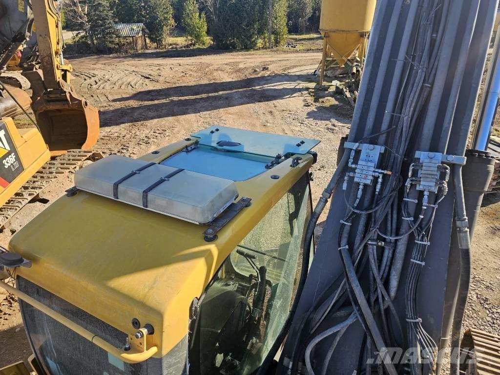 Volvo EC 300 EL Rupsgraafmachines