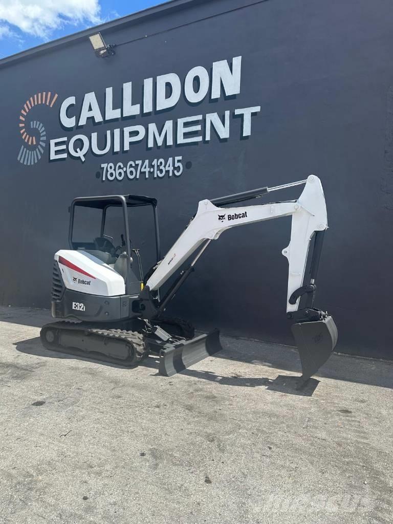 Bobcat E 32i Minigraafmachines < 7t