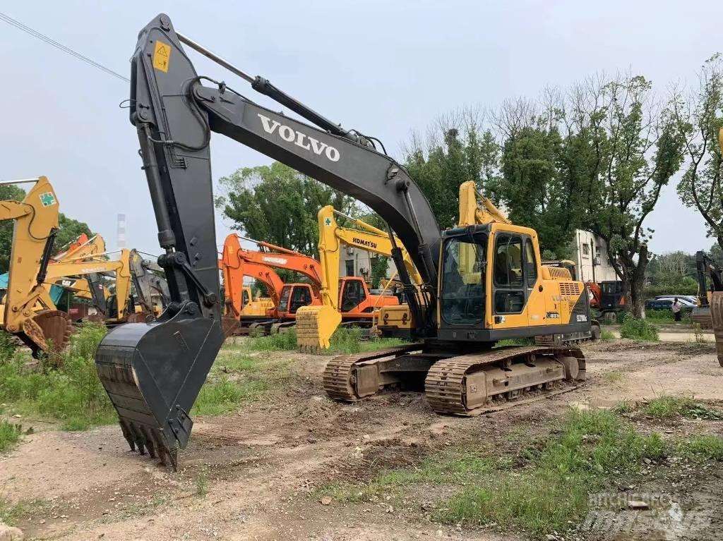 Volvo EC 210 D Midigraafmachines 7t - 12t