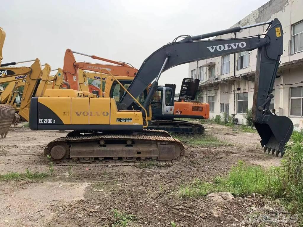 Volvo EC 210 D Midigraafmachines 7t - 12t