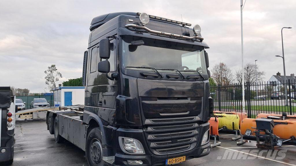 DAF XF 510 FAN Vrachtwagen met containersysteem