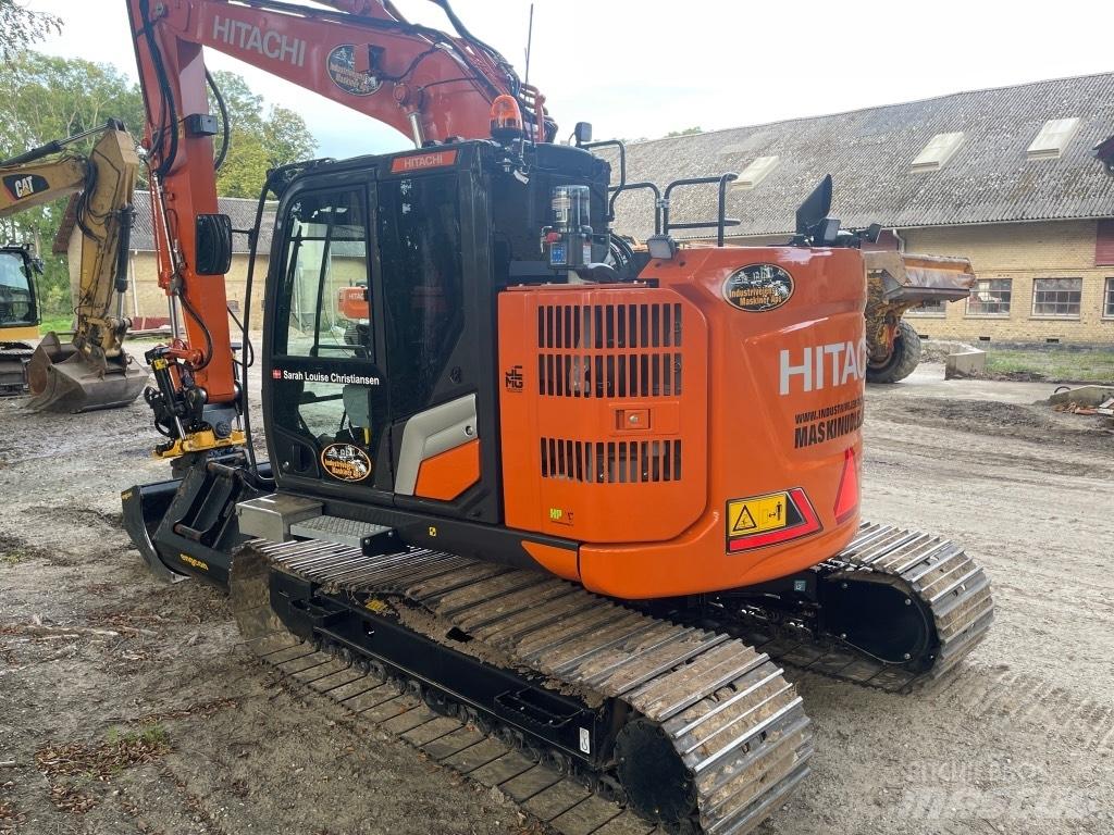 Hitachi ZX 135 US-7 Rupsgraafmachines