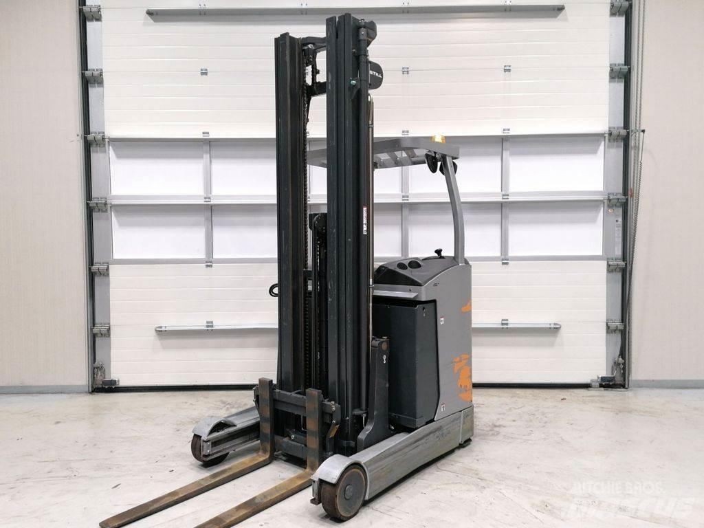 Still FM-X 14 Reachtruck voor hoog niveau