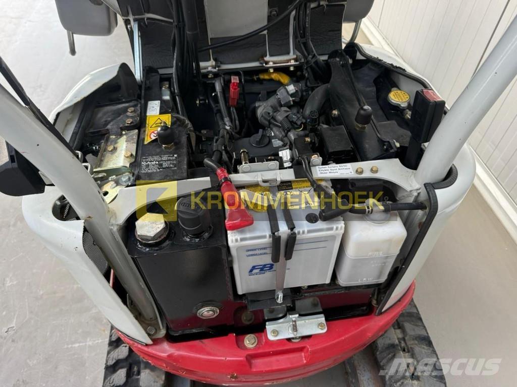 Takeuchi TB 210 R Minigraafmachines < 7t