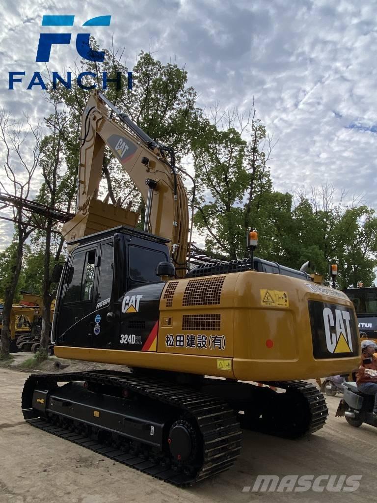 CAT 324 D Rupsgraafmachines