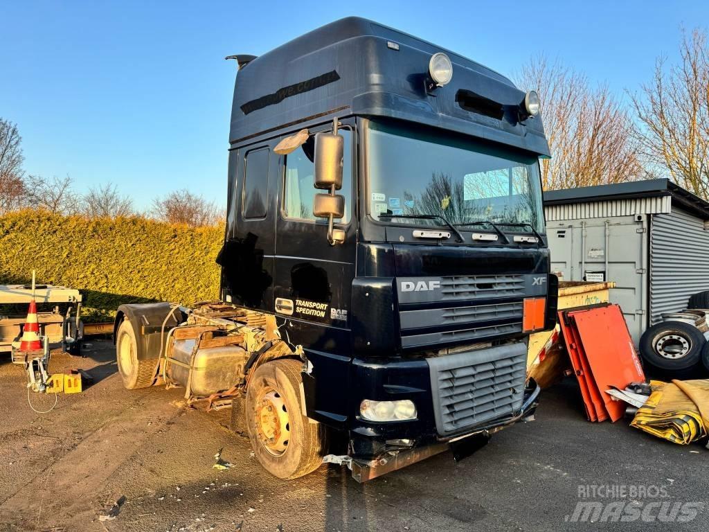 DAF XF 95.430 Trekkers
