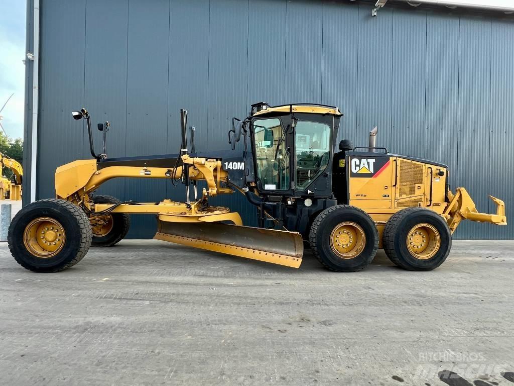 CAT 140 M Graders